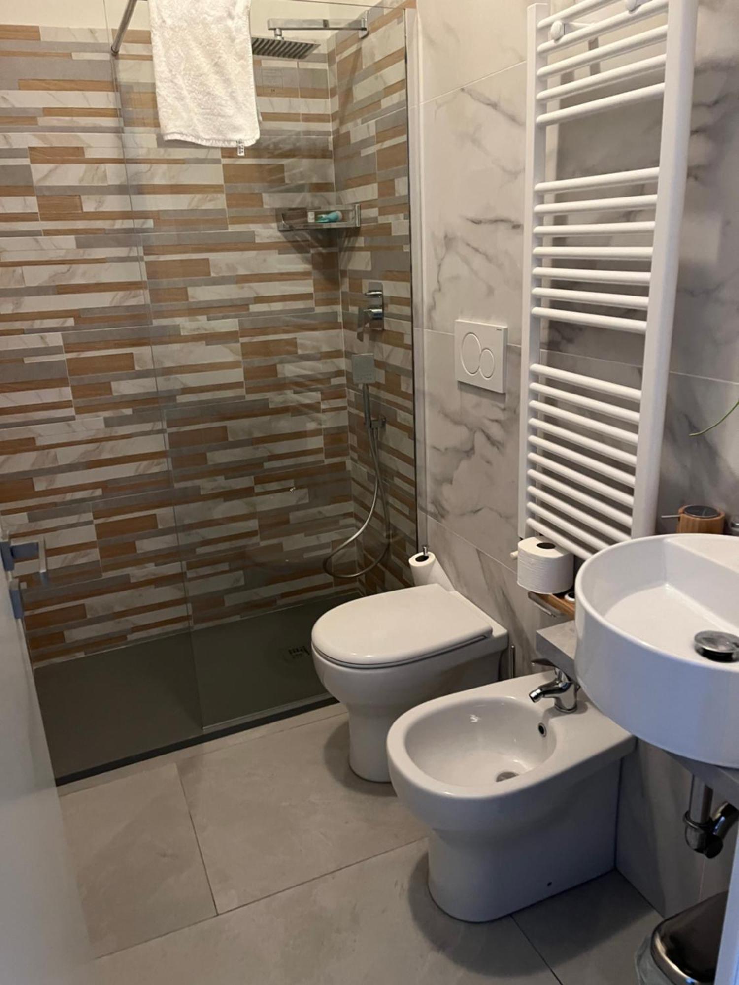 Albachiara Suite Rooms 博洛尼亚 外观 照片